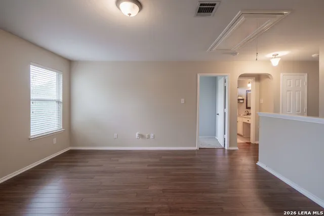 2047 Walsbrook San Antonio, TX 78260