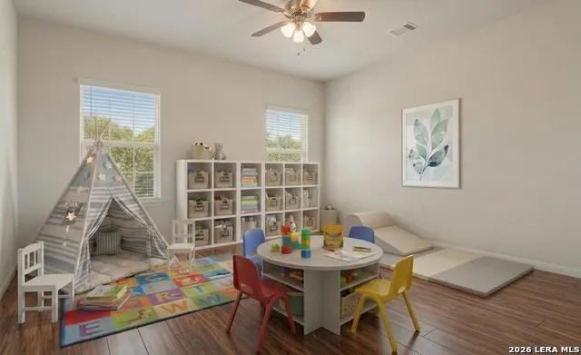 2047 Walsbrook San Antonio, TX 78260