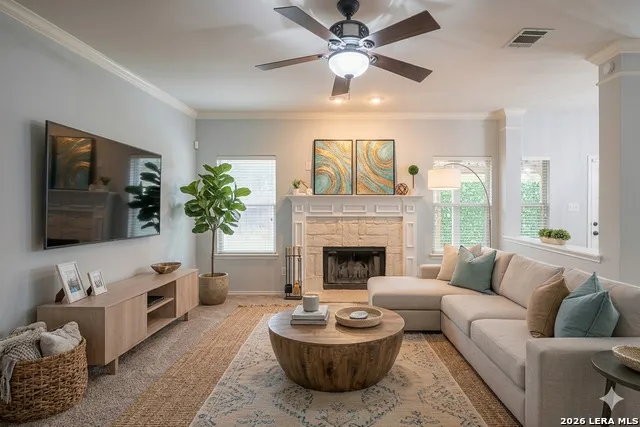 2047 Walsbrook San Antonio, TX 78260