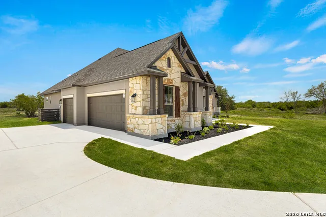 649 Legend Park Castroville, TX 78009