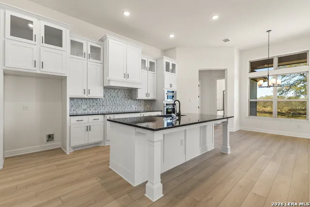 241 Stone Loop Castroville, TX 78009