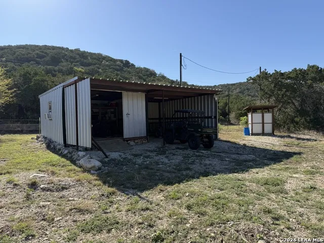 785 Private Road 3350 Concan, TX 78838