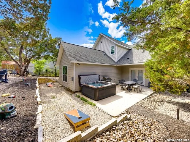 1528 Connie Drive Canyon Lake, TX 78133