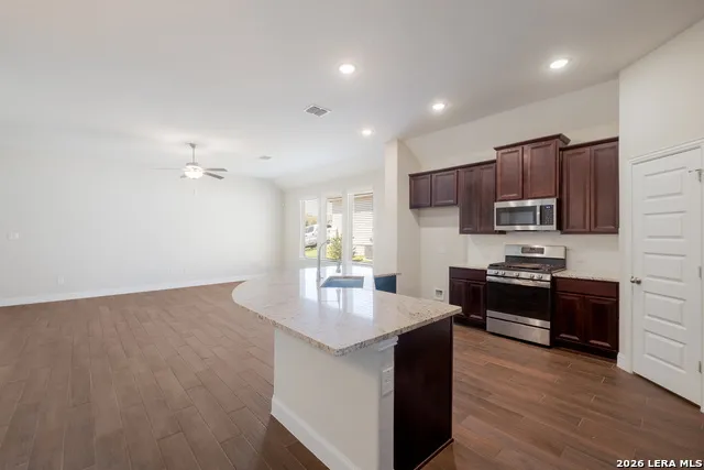3935 Brazos Bnd San Antonio, TX 78245