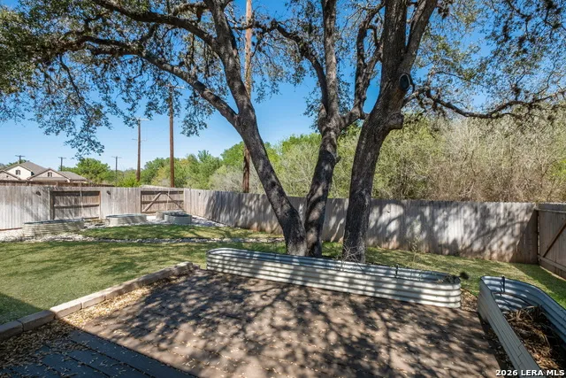 3935 Brazos Bnd San Antonio, TX 78245