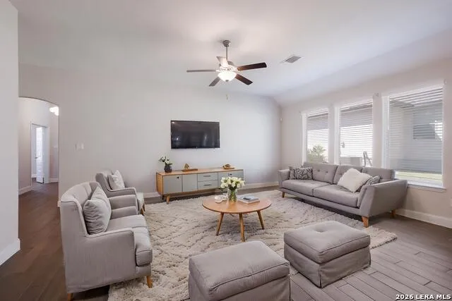 3935 Brazos Bnd San Antonio, TX 78245