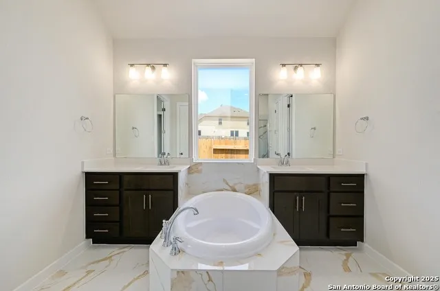 1823 Weinnacht New Braunfels, TX 78132