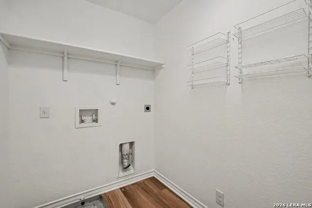 8907 TAYLOR GRV San Antonio, TX 78254
