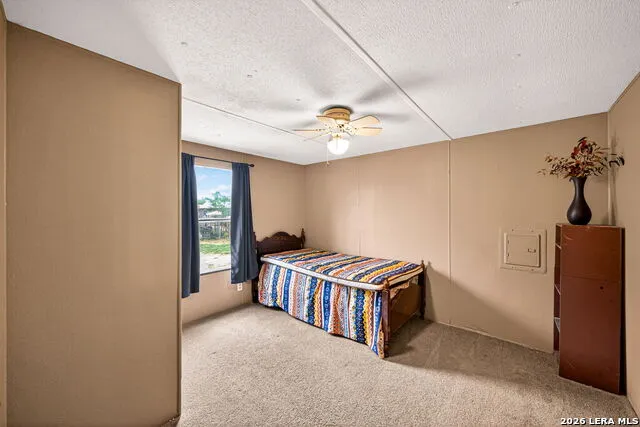 147 County Road 6841 Lytle, TX 78052