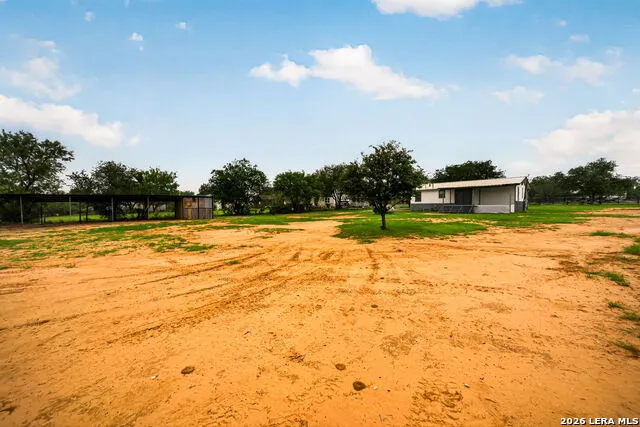 147 County Road 6841 Lytle, TX 78052