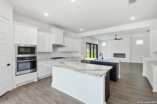 102 Kari Drive Castroville, TX 78009