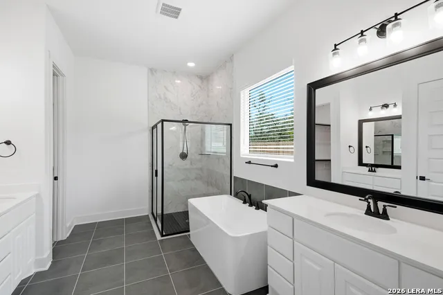 102 Kari Drive Castroville, TX 78009