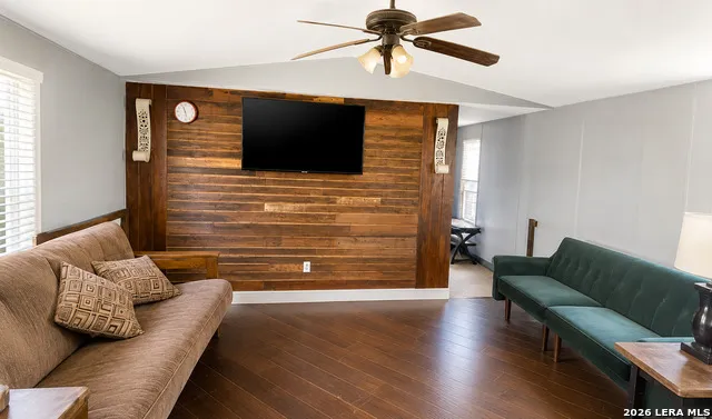 411 Peaceful Lane San Antonio, TX 78264