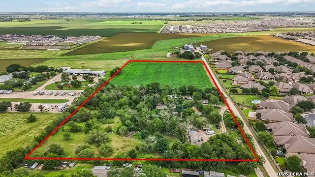 3275 State Highway 46 Seguin, TX 78155