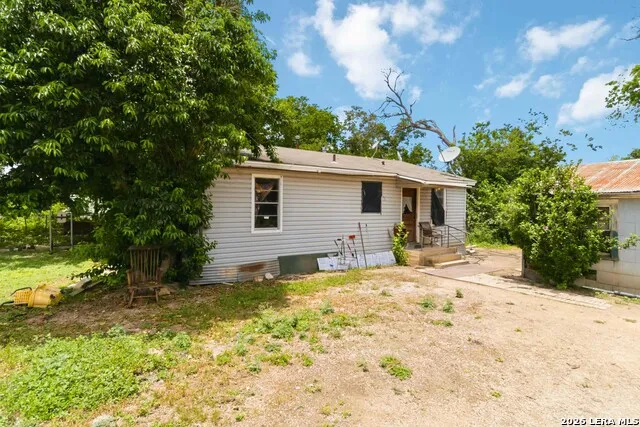 3275 State Highway 46 Seguin, TX 78155