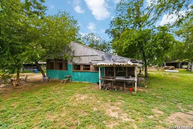 3275 State Highway 46 Seguin, TX 78155
