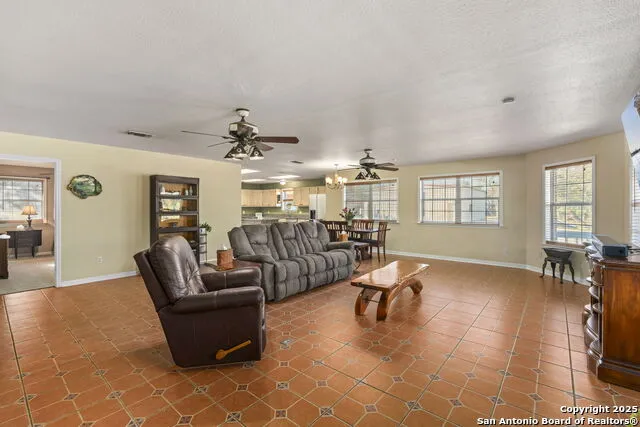 4335 Mail Route Fischer, TX 78623