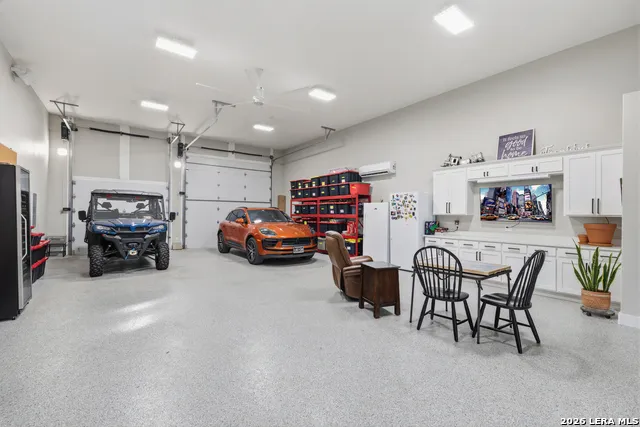 2551 Lakeshore Dr Canyon Lake, TX 78133