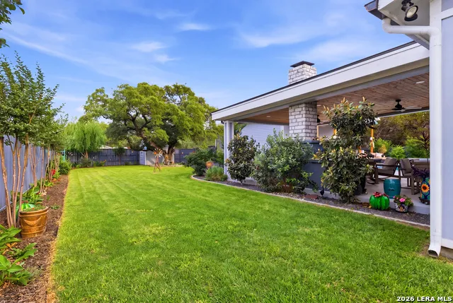 2551 Lakeshore Dr Canyon Lake, TX 78133