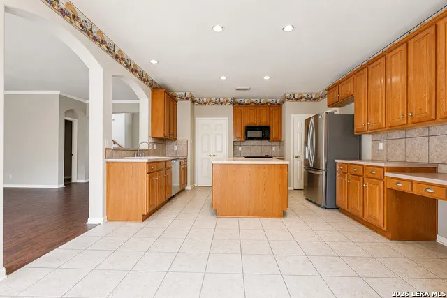 514 KEN DR San Antonio, TX 78258