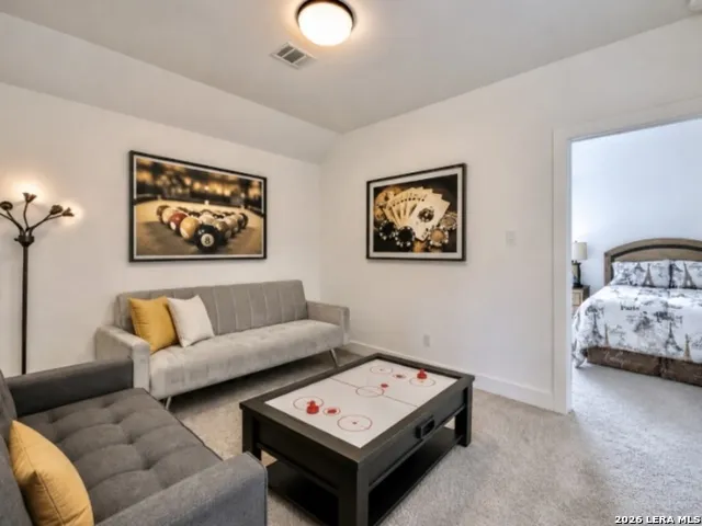 501 HUNTWICK DRIVE Boerne, TX 78006