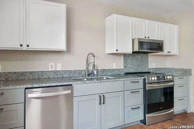 3422 Quintana Trl Seguin, TX 78155