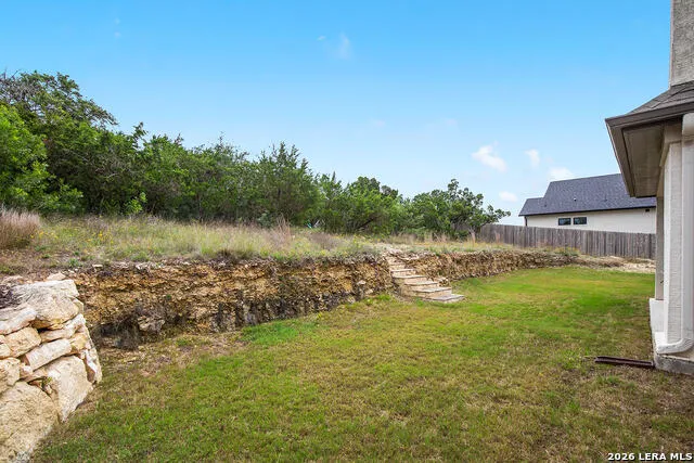 27124 Highland Crest San Antonio, TX 78260