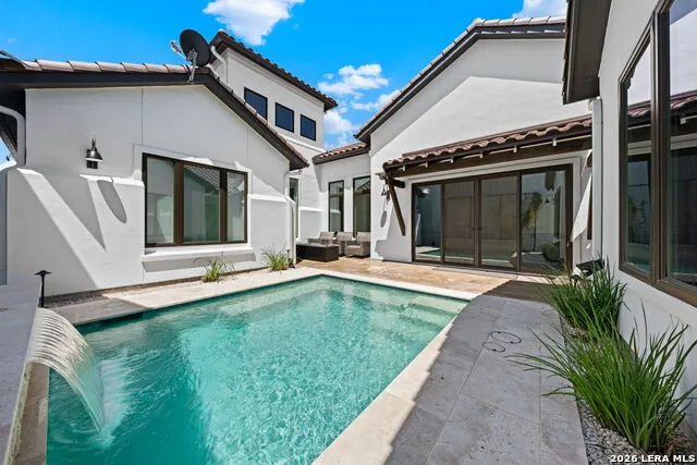 39 Dominion Heights San Antonio, TX 78257