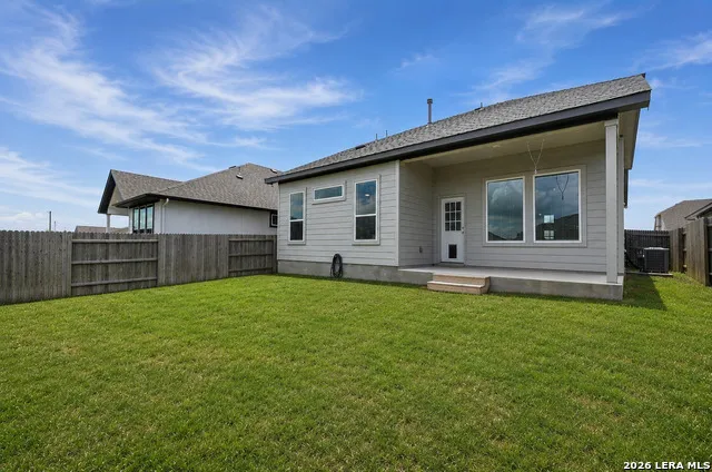 1027 Haystack New Braunfels, TX 78130