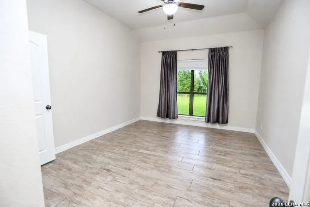 10406 RINDERFARM CT New Braunfels, TX 78132
