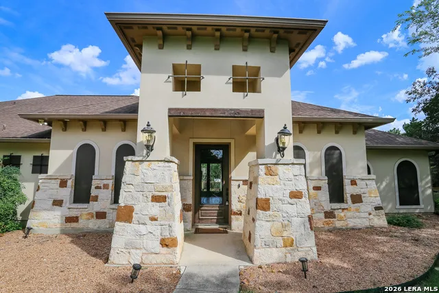 10406 RINDERFARM CT New Braunfels, TX 78132