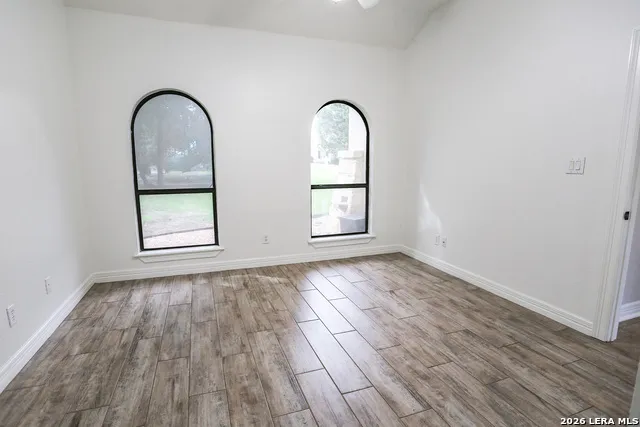10406 RINDERFARM CT New Braunfels, TX 78132