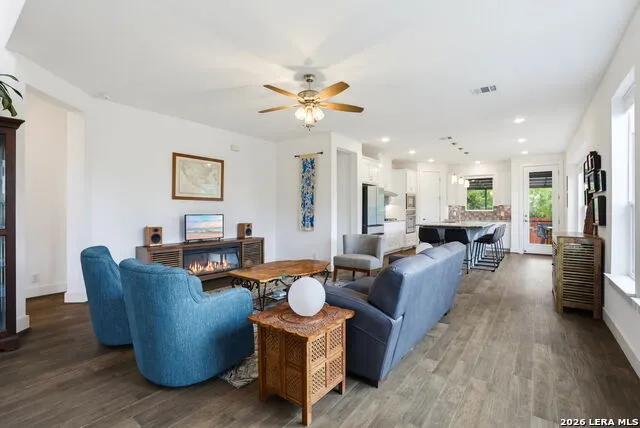 1640 GRUENE PASS New Braunfels, TX 78130