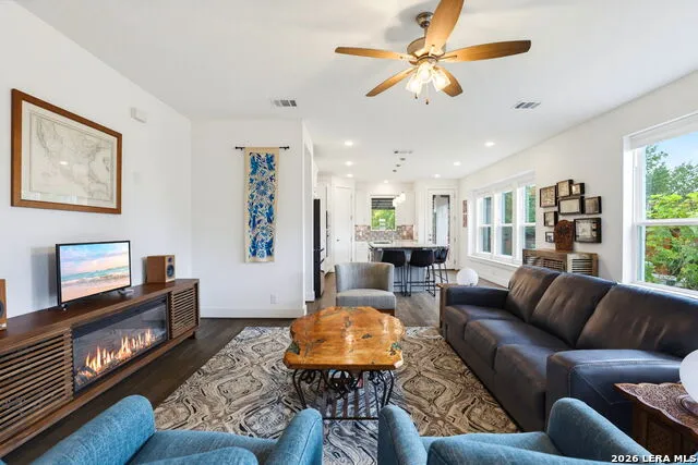 1640 GRUENE PASS New Braunfels, TX 78130