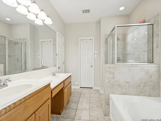 822 Tiger Lily San Antonio, TX 78260
