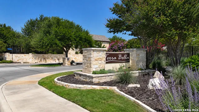 822 Tiger Lily San Antonio, TX 78260