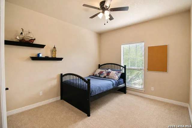 160 ABREGO LAKE DR Floresville, TX 78114