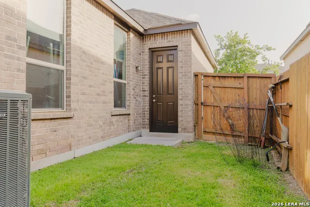 12184 Tower Forest San Antonio, TX 78253