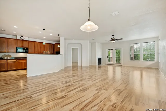 1306 Sun Gdn San Antonio, TX 78245