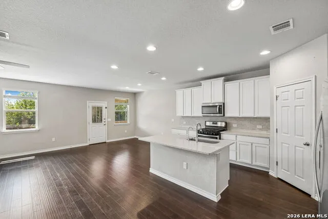 8624 Dove Pass San Antonio, TX 78254