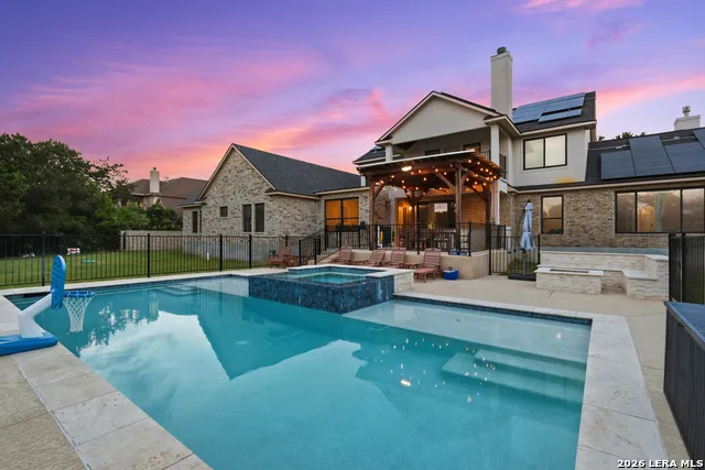 1709 HAVENWOOD BLVD New Braunfels, TX 78132