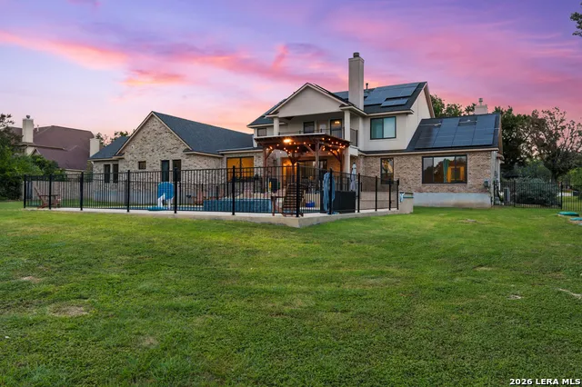 1709 HAVENWOOD BLVD New Braunfels, TX 78132