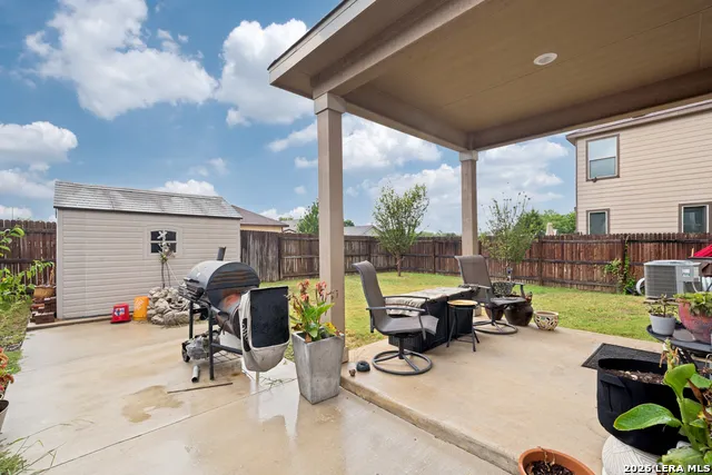 6310 HIBISCUS FLS San Antonio, TX 78218