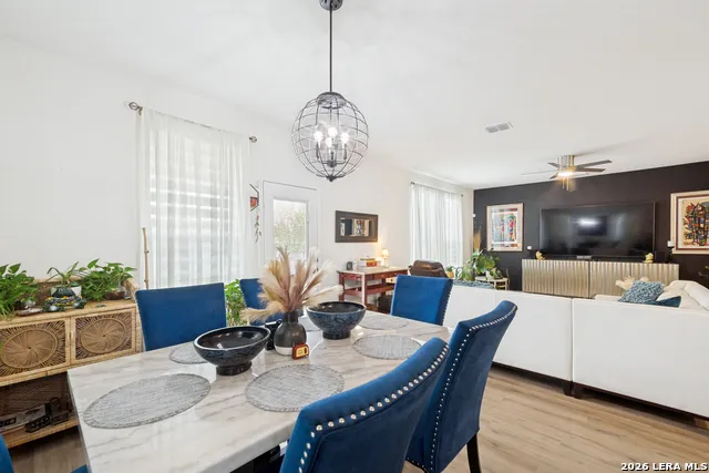 6310 HIBISCUS FLS San Antonio, TX 78218