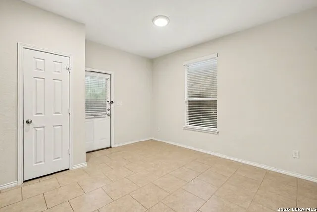 1610 Desert Candle San Antonio, TX 78245