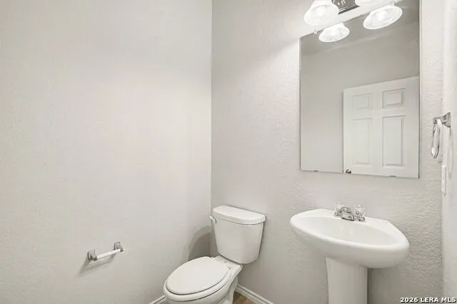 1610 Desert Candle San Antonio, TX 78245