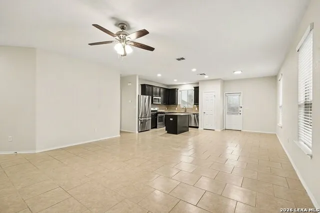 1610 Desert Candle San Antonio, TX 78245