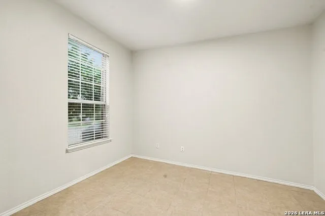 1610 Desert Candle San Antonio, TX 78245