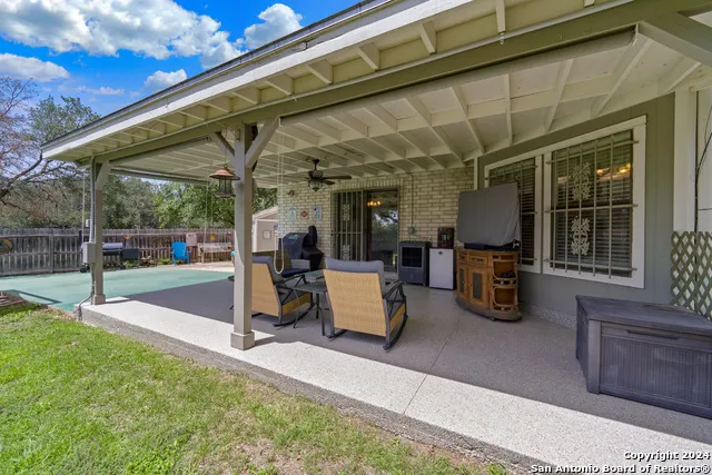 3402 ROSETTI DR San Antonio, TX 78247