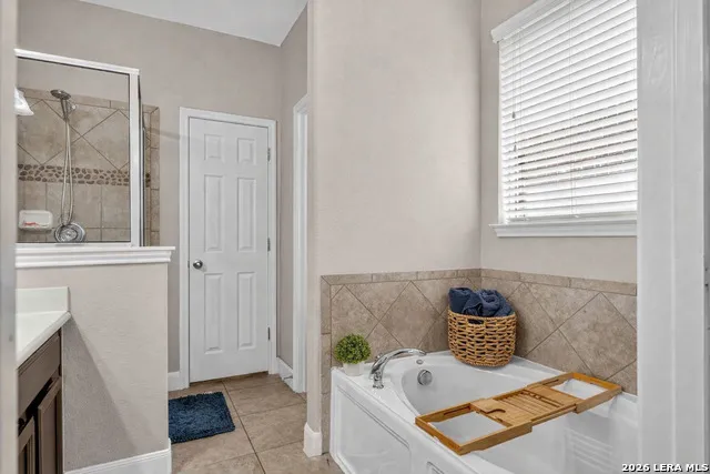 3319 VALLEY CRK San Antonio, TX 78261